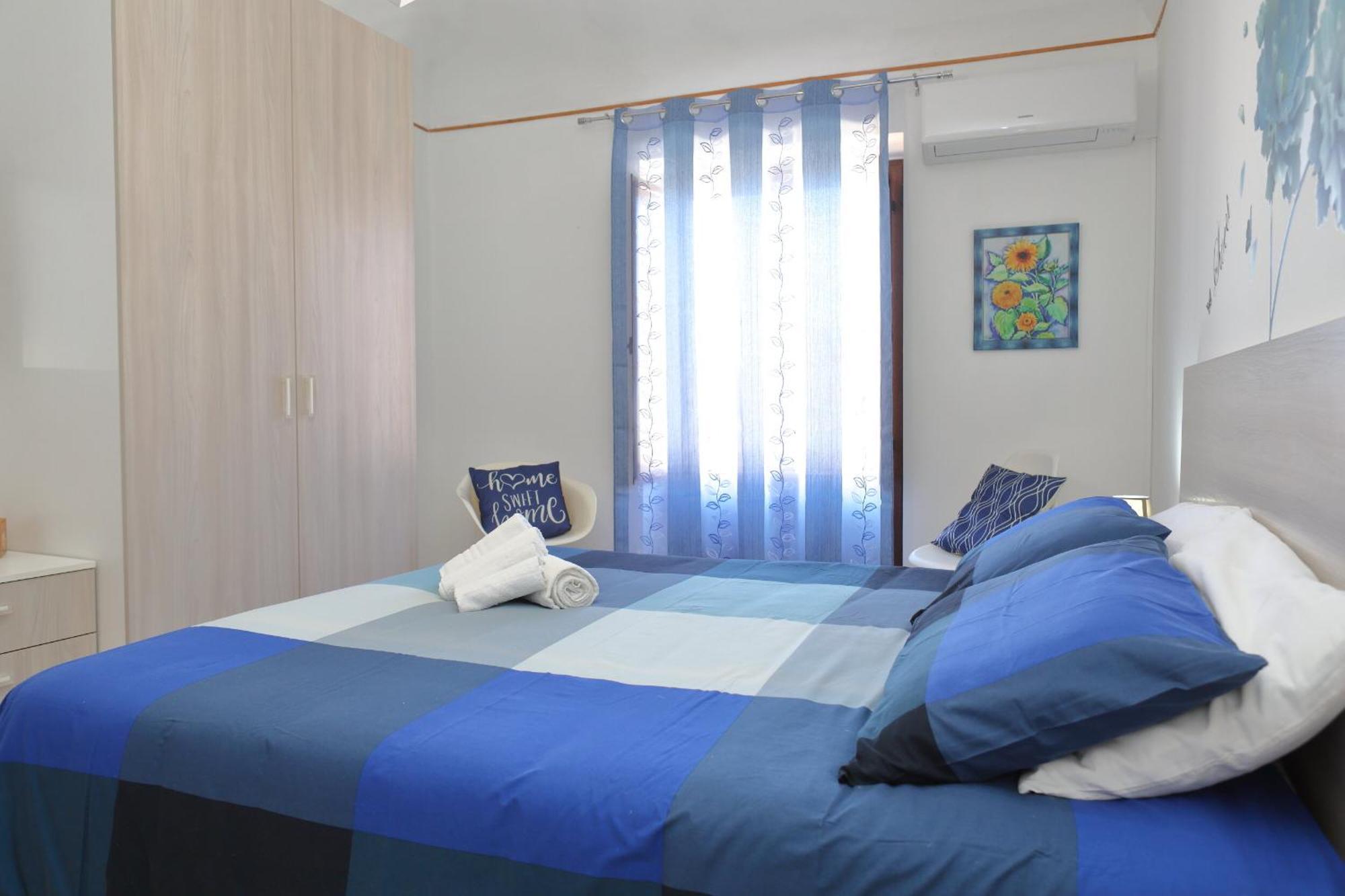 Terrazza Del Cortile - By Vacation Service เชฟาลู ภายนอก รูปภาพ