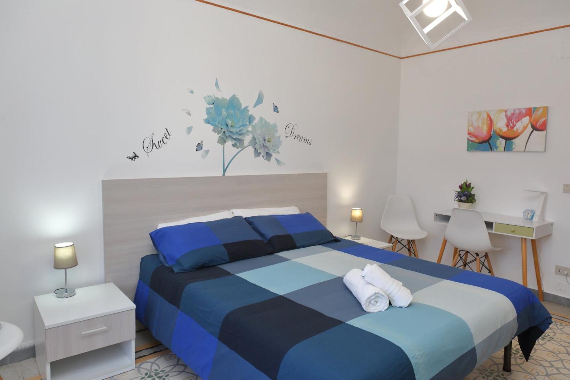 Terrazza Del Cortile - By Vacation Service เชฟาลู ภายนอก รูปภาพ